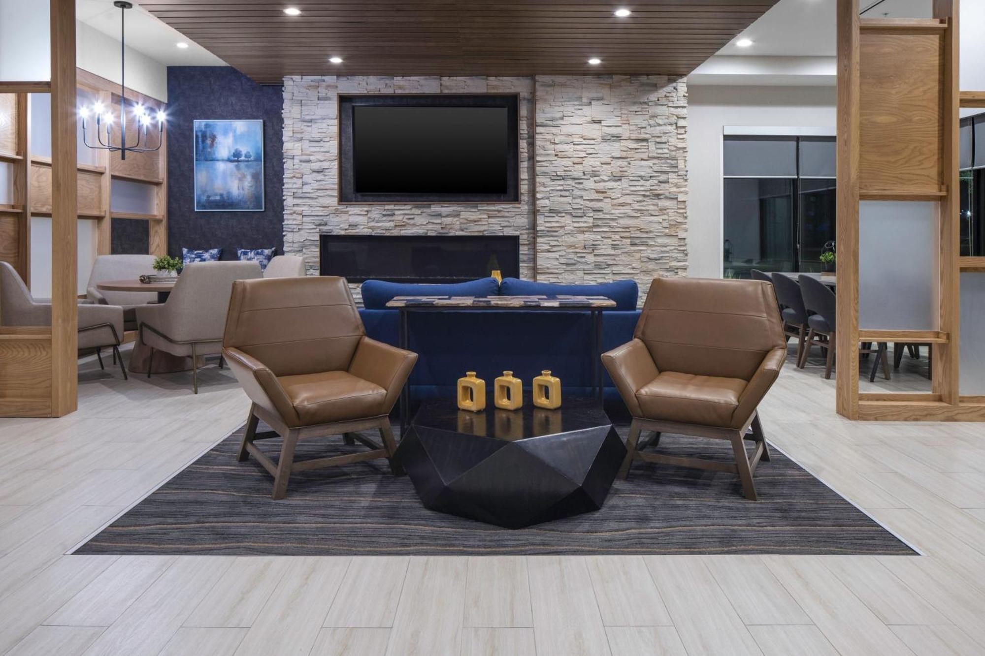 Fairfield Inn & Suites By Marriott Corinth South Denton Area ภายนอก รูปภาพ